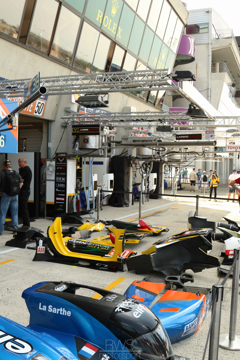 Illustration for article titled Le Mans Pits and Paddock